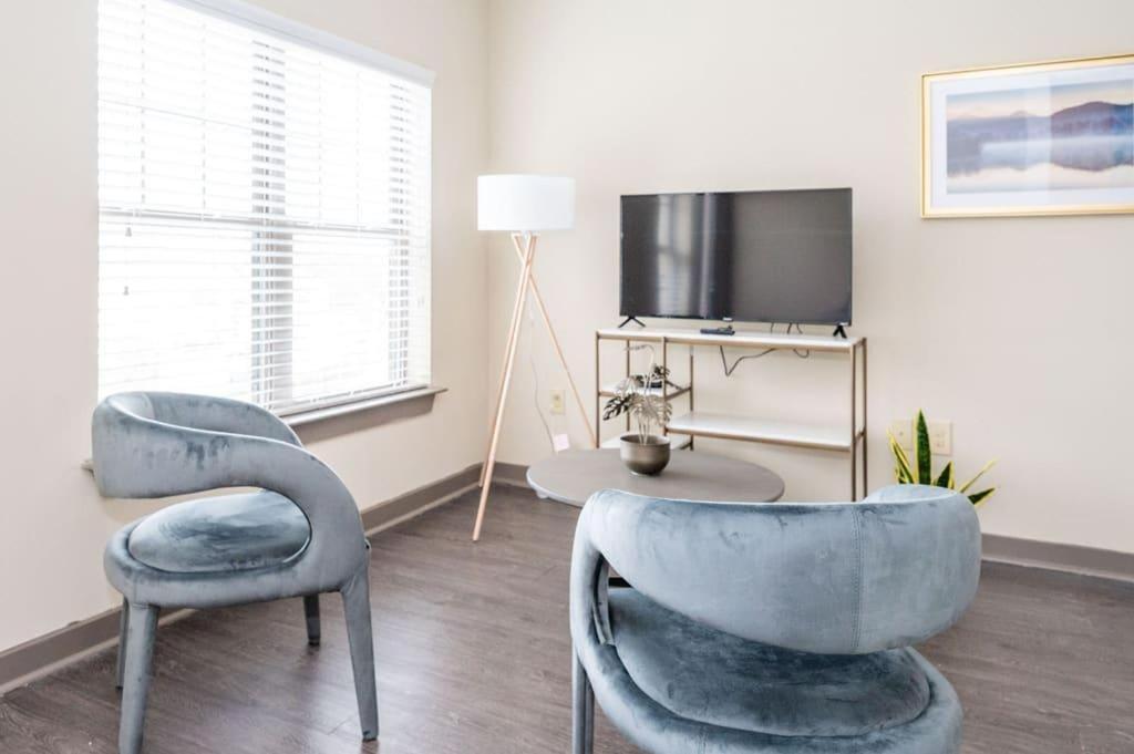Апартаменты Urban 1Br In Uptown Area With Gym And Balcony Шарлотт Экстерьер фото